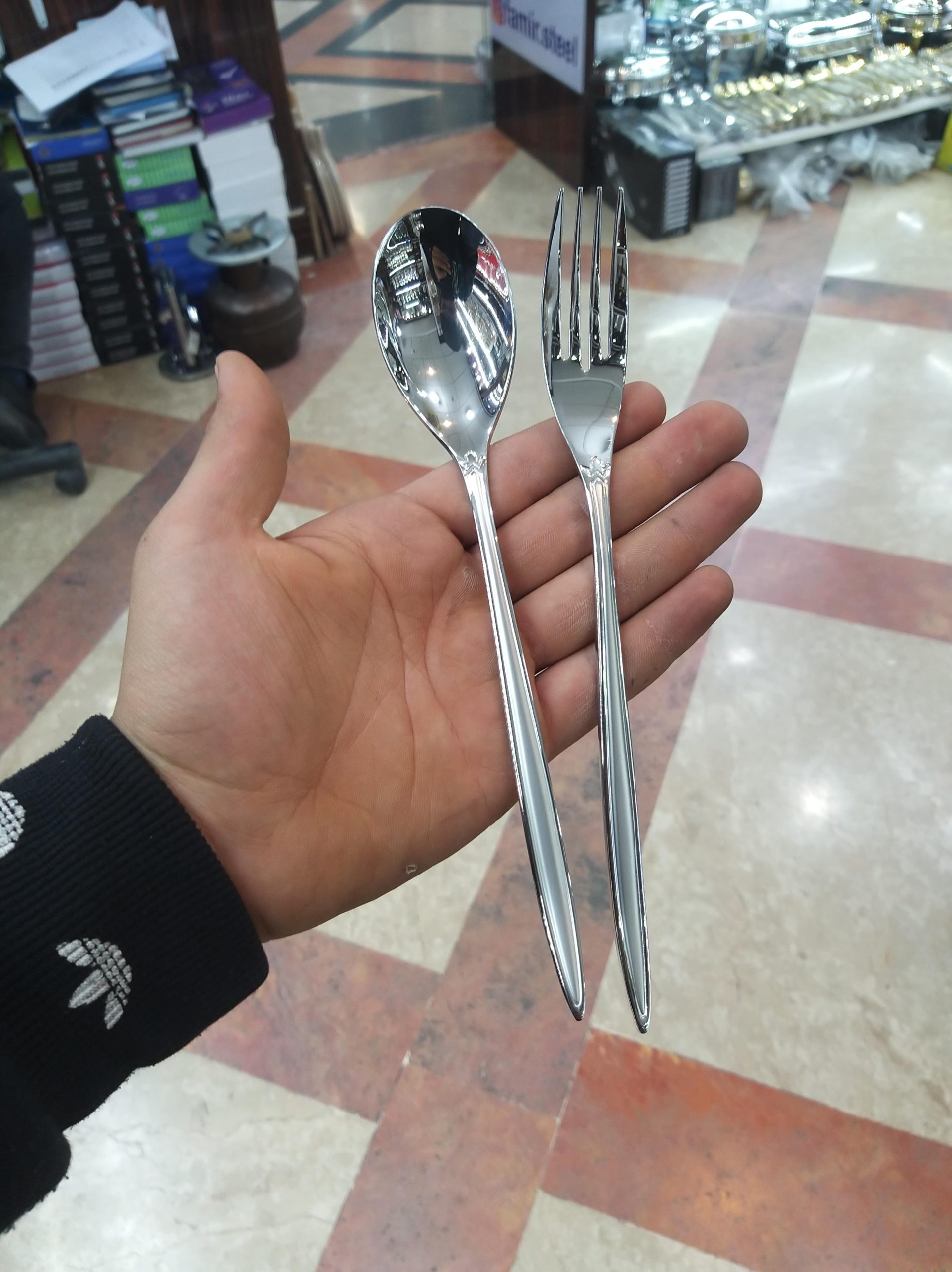 سرویس قاشق چنگال 30 نفره اس جی مدل 449s
