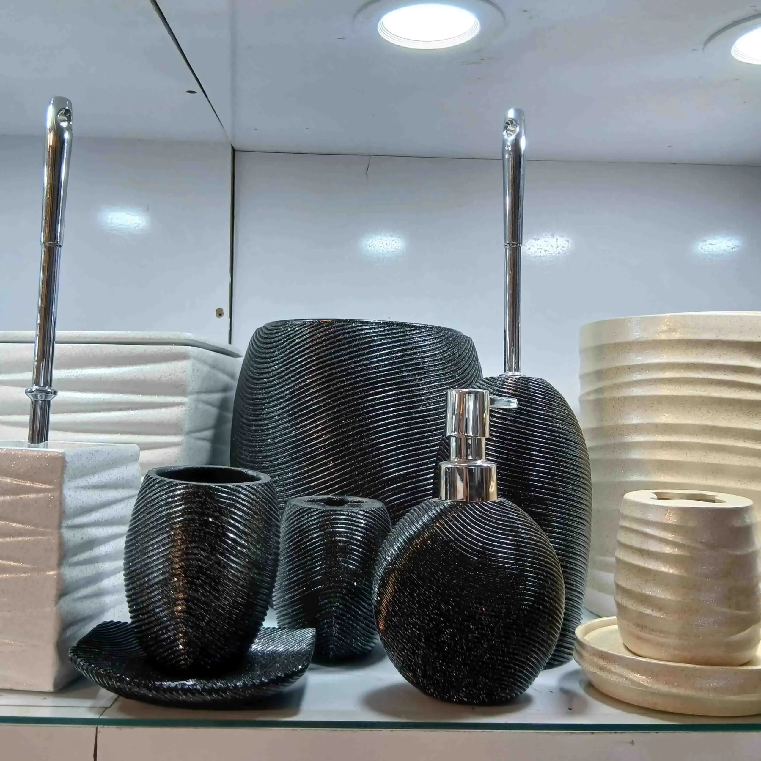 ست سرویس بهداشتی رزین کد (12) سرویس بهداشتی 6 پارچه سنجاقک مدل موج - رنگ مشکی - تصویر 1