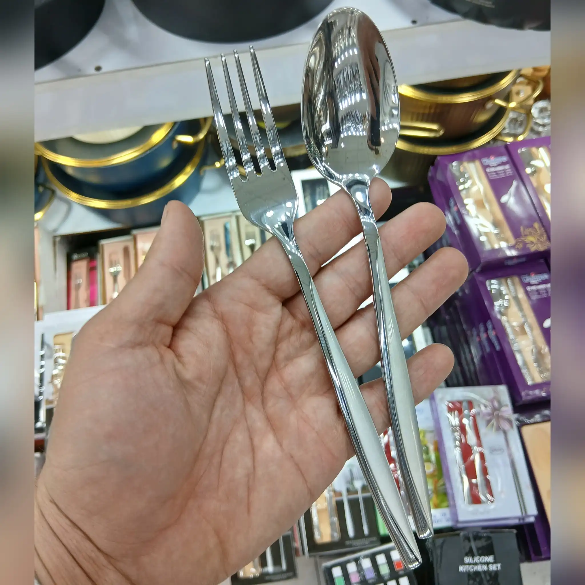 سرویس قاشق چنگال ماینز سرویس قاشق چنگال 144 پارچه یونیک مدل ماینز - تصویر 1