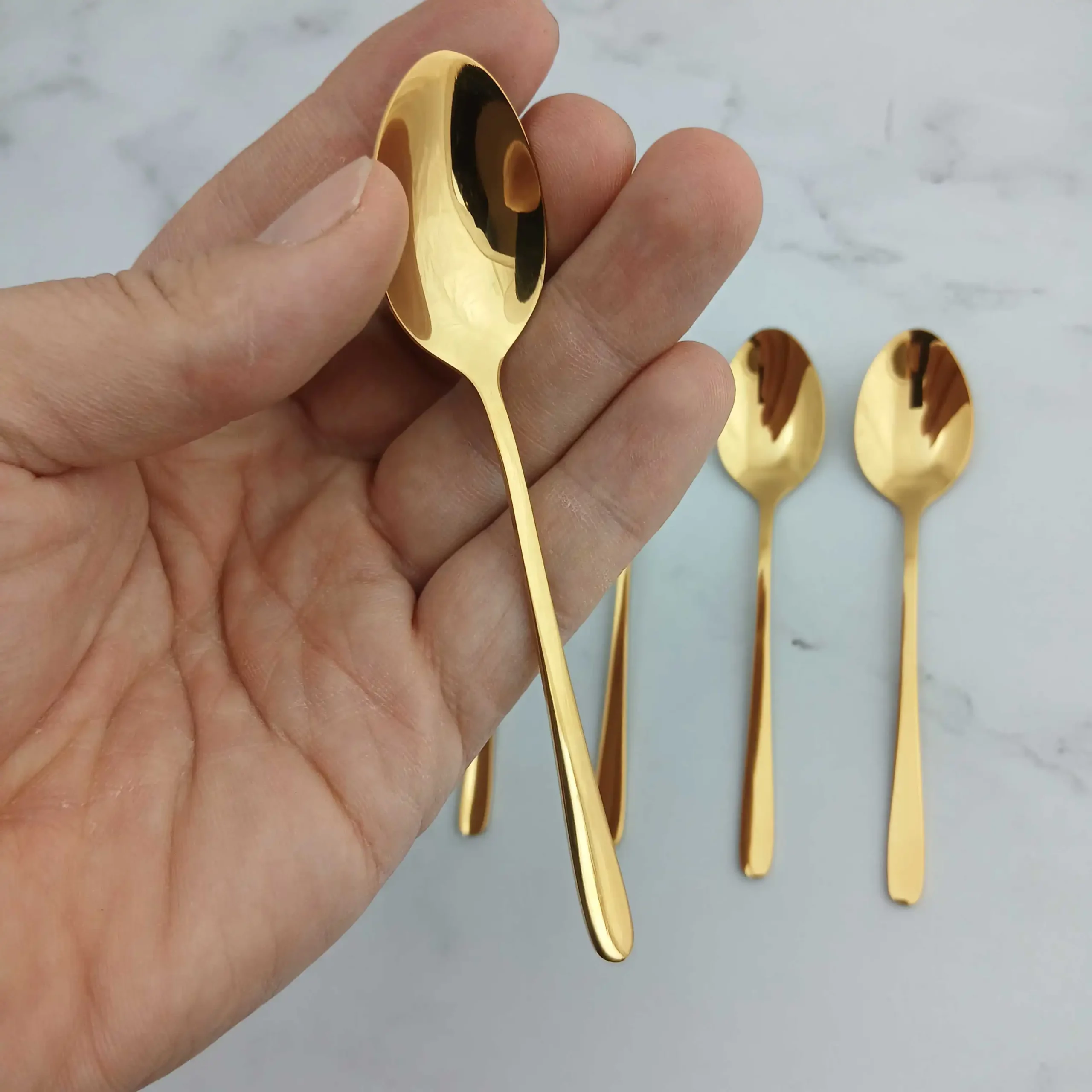 قاشق مربا دونا طلایی (11) قاشق چای یونیک مدل دونا 6 عددی طلایی - تصویر 1
