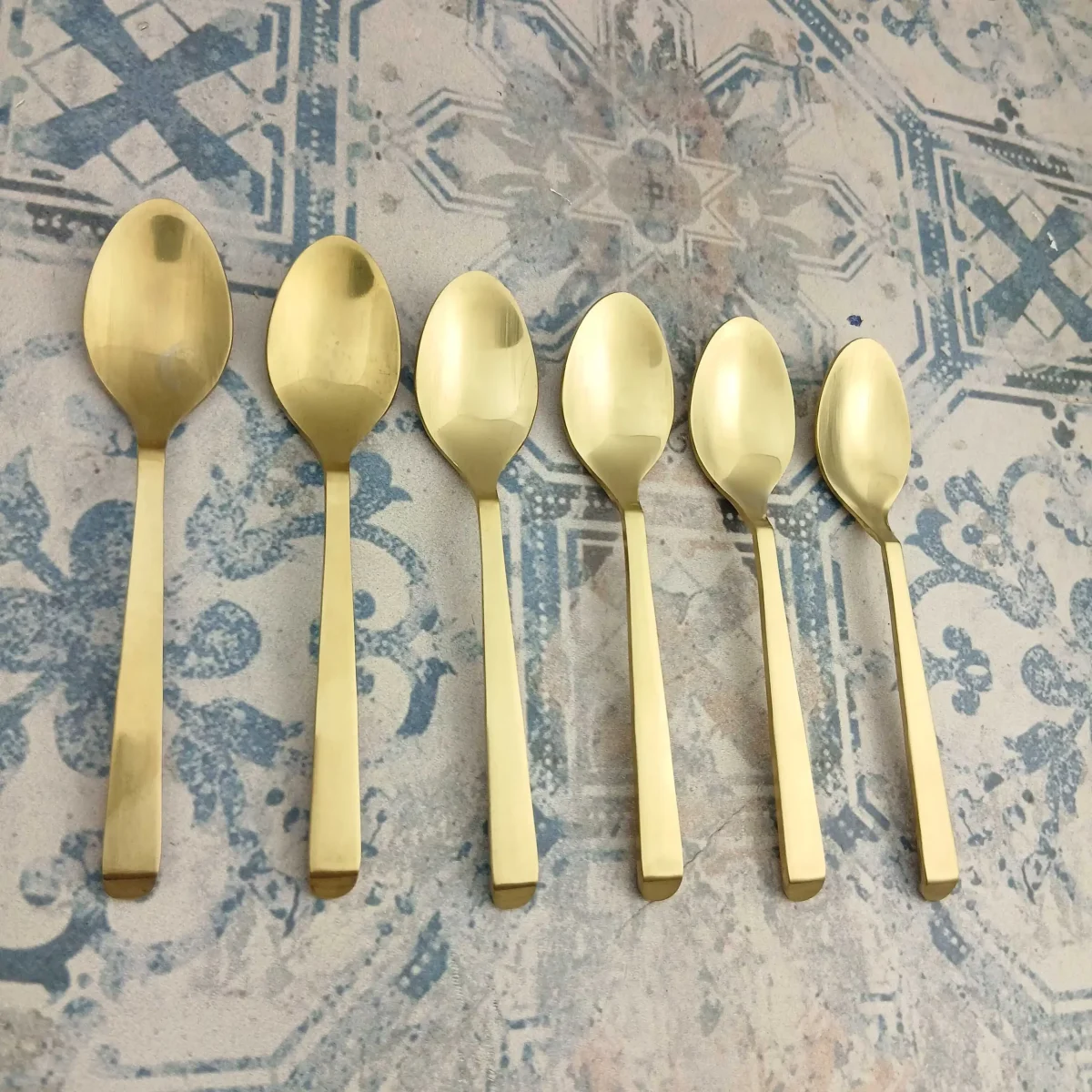 قاشق چای طلایی مات بسته 6 عددی - تصویر 2