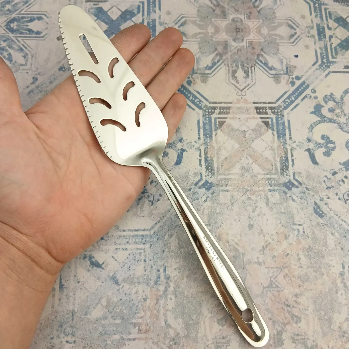 کفگیر کیک استیل کد e13 - تصویر 4